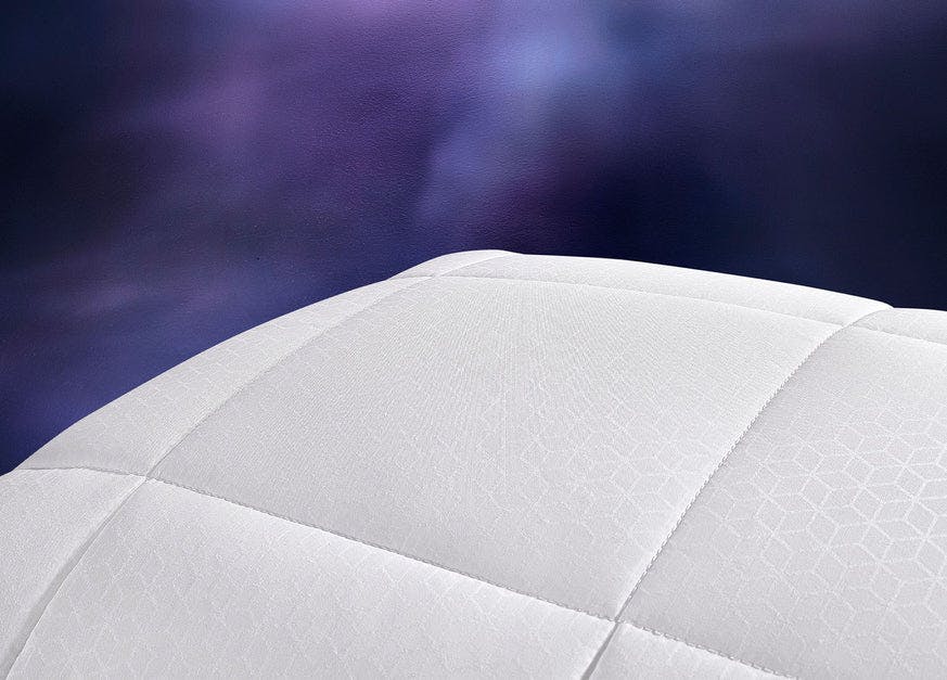 Hybrid® Firm Pillow Simba Sleep